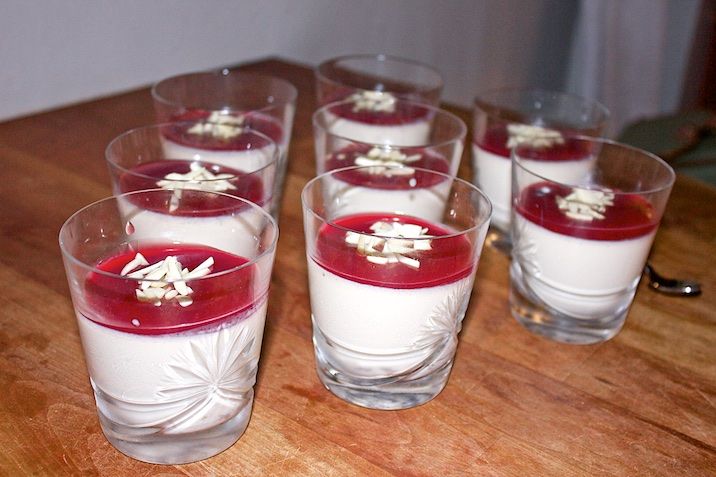 Panna cotta a la risalamande