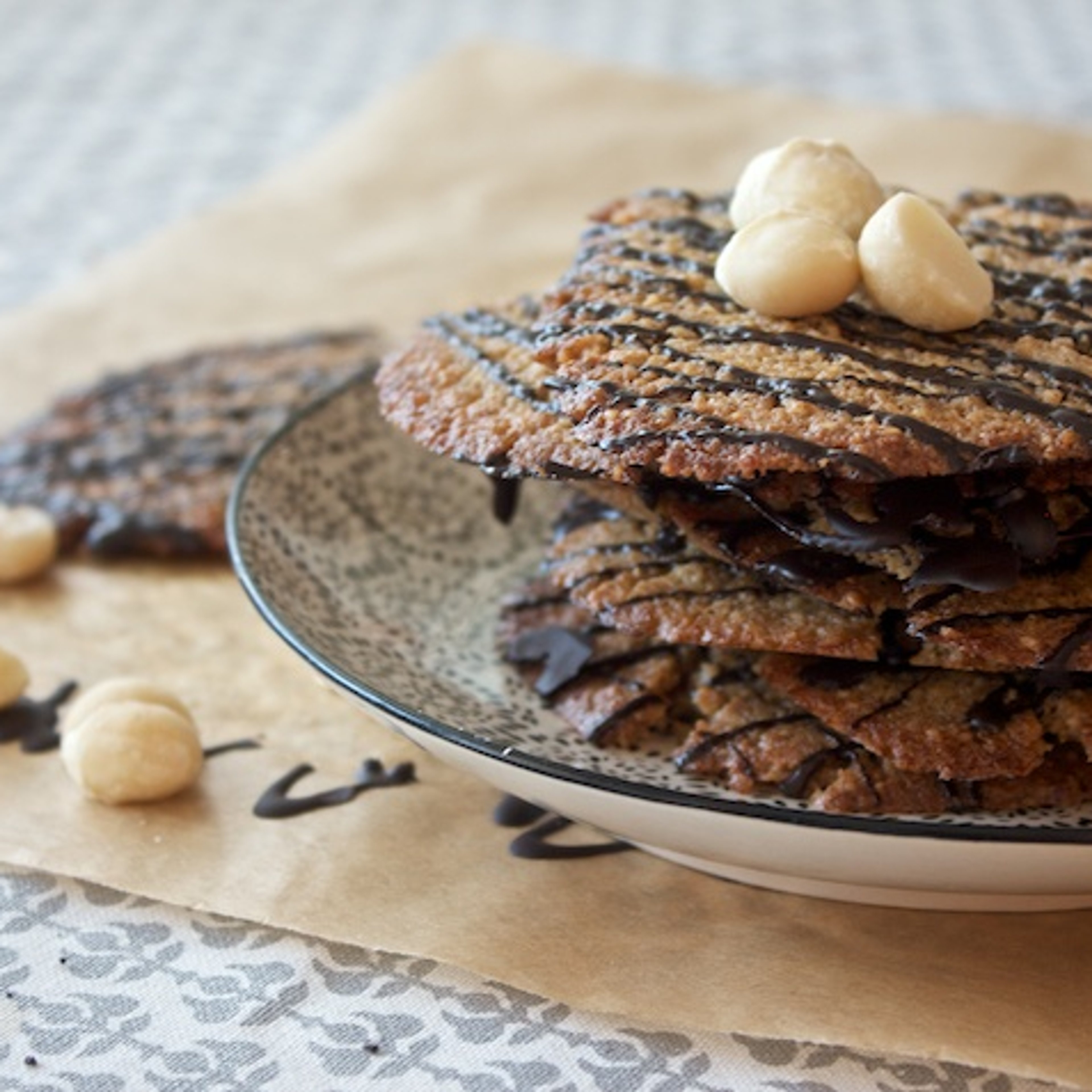 Macadamiacookies med brunet smør