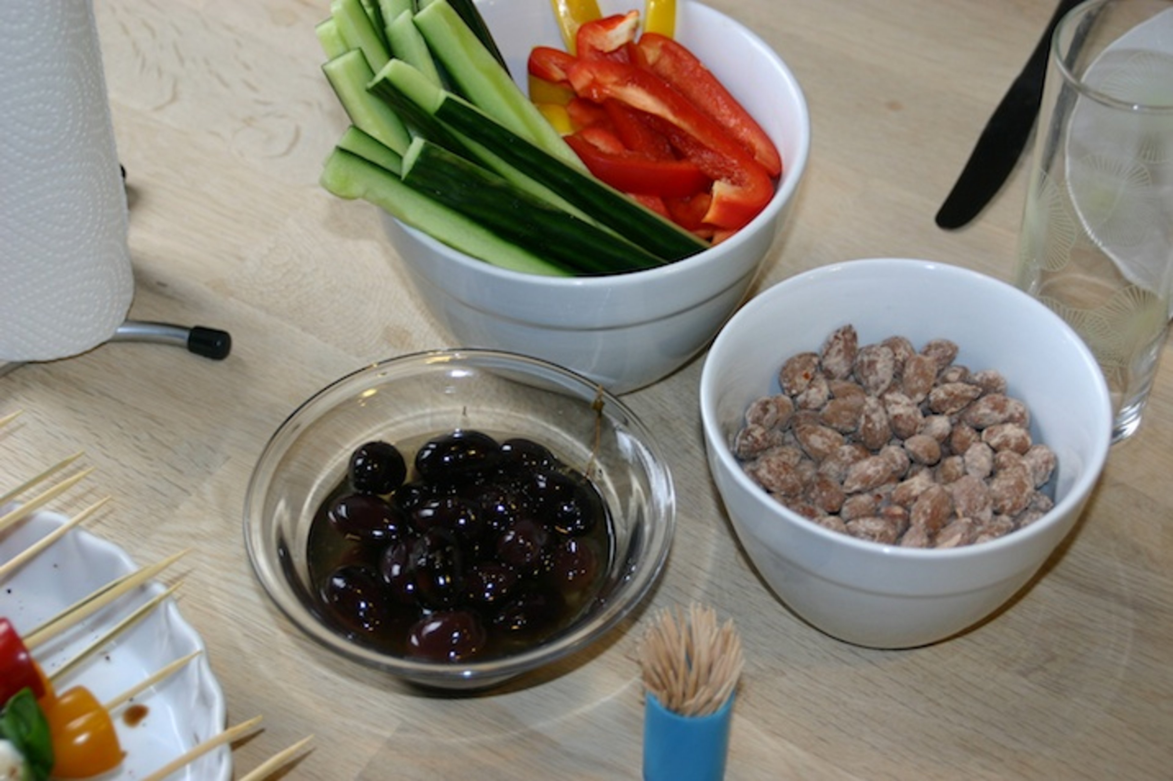 Squashgetti med pesto, feta og bacon