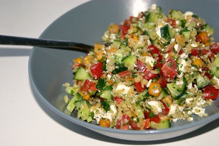 Tabbouleh med sprøde kikærter og feta