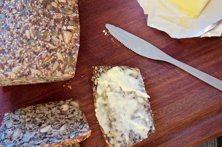 Kernebrød med macadamia