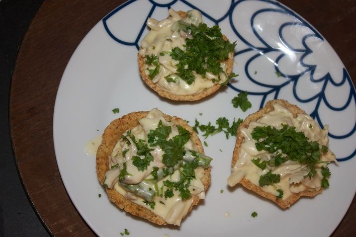 Tarteletter med kylling samt grønne og hvide asparges (LCHF)