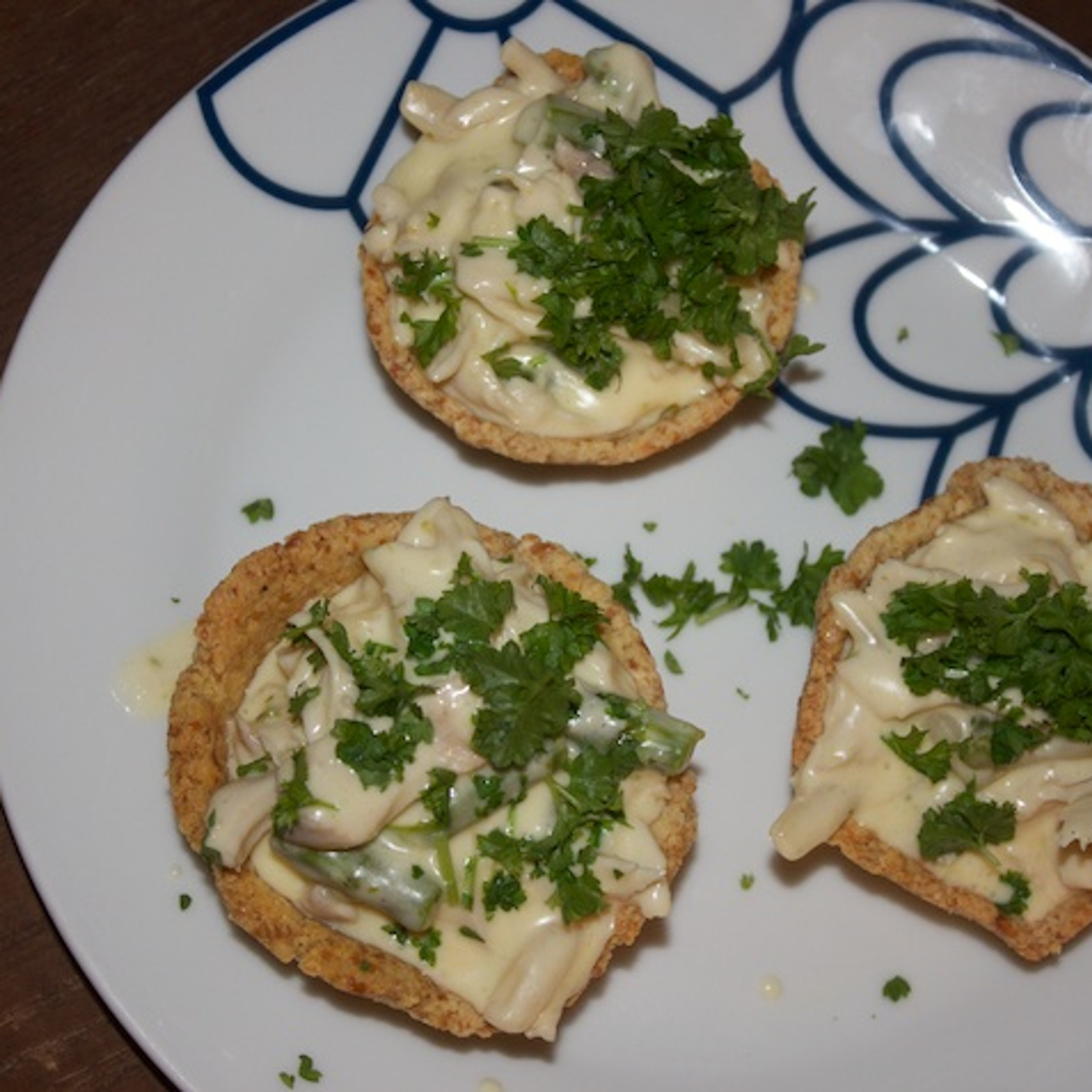 Tarteletter med kylling samt grønne og hvide asparges (LCHF)