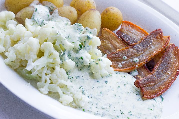 Guddommelig persillesovs - med tilbehør