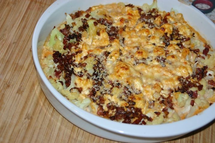 Blomkålsfad med sprød bacon
