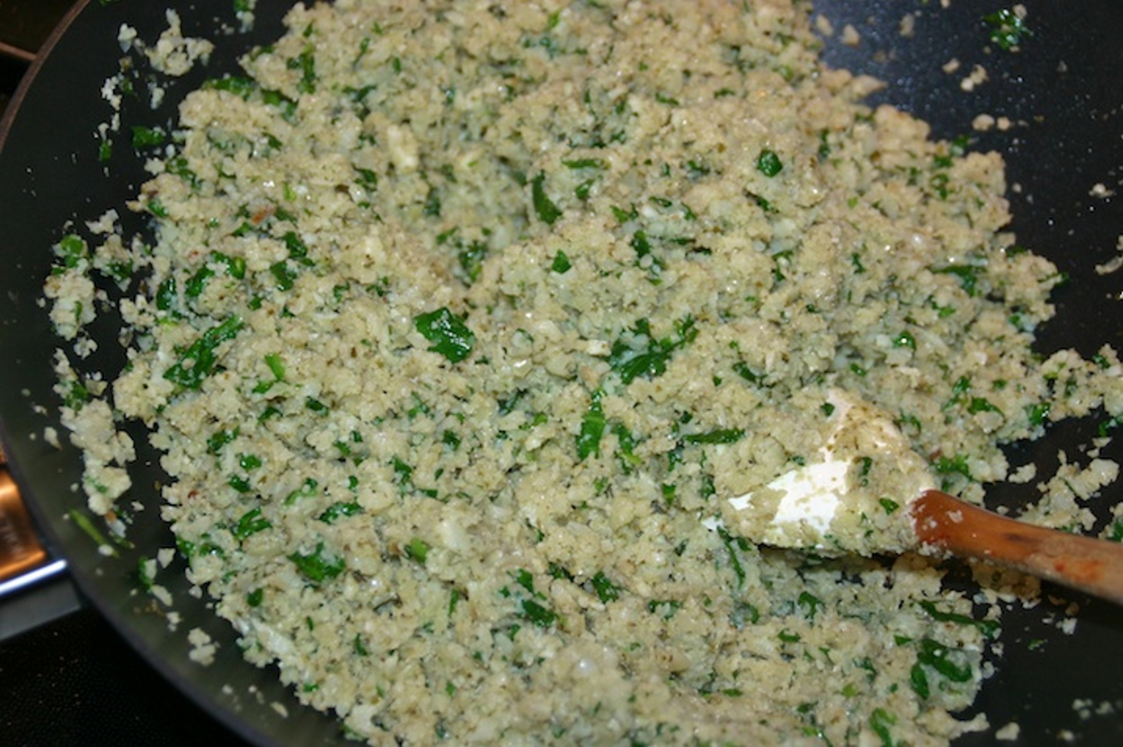 Blomkålsris med pesto og spinat