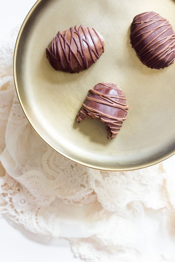 Påskefine påskeæg med marcipan og nougatpraline