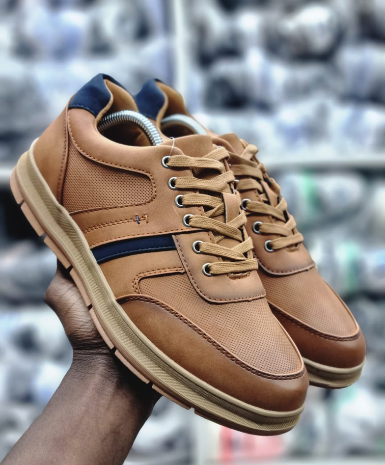 Men's Leather Casual Shoes - Light Brown