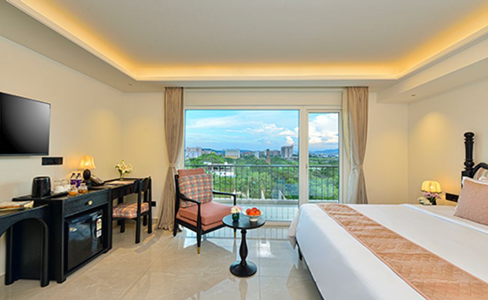 hotel-room-image