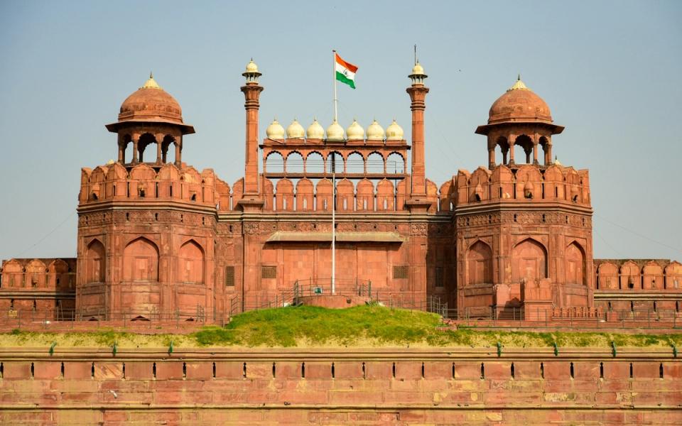 Places to visit near Ginger Delhi Chanakyapuri- Red Fort