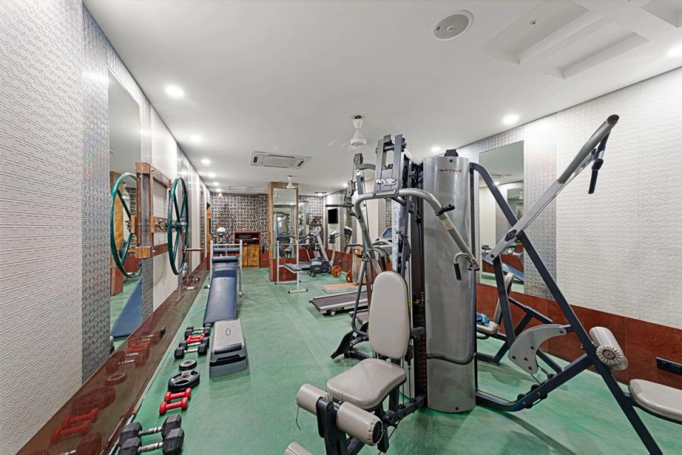 hotel-room-image