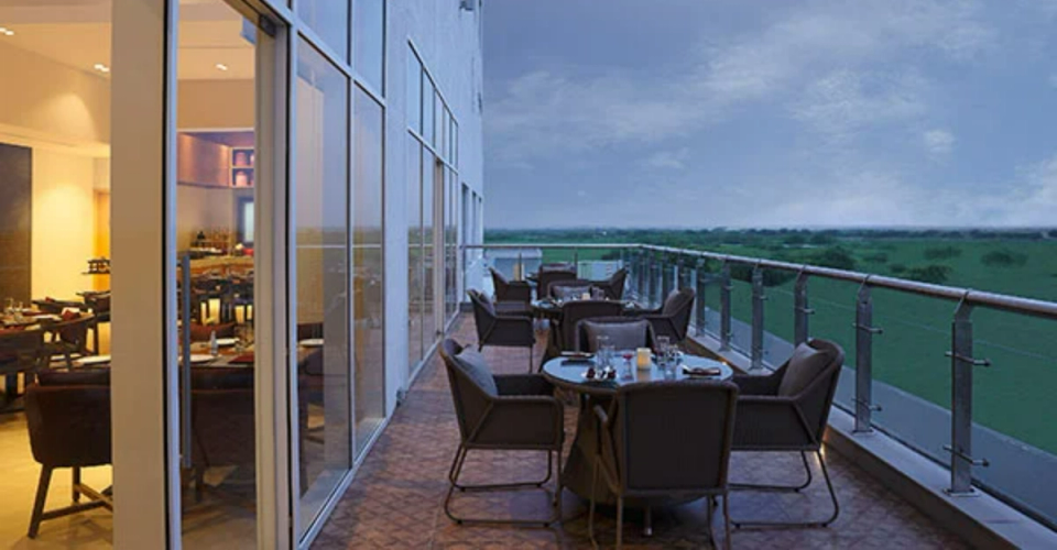 Ginger Dwarka Lounge Area 2