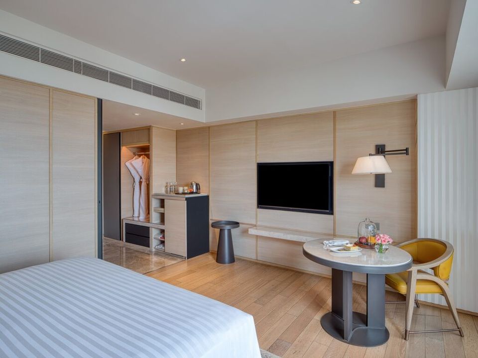 Hotel rooms in Ahmedabad