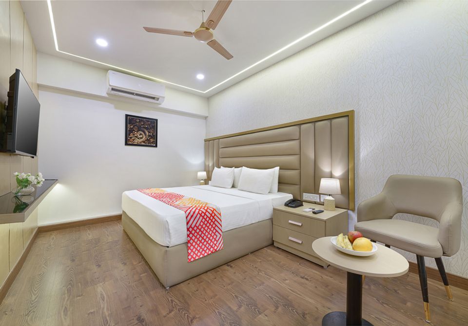 hotel-room-image