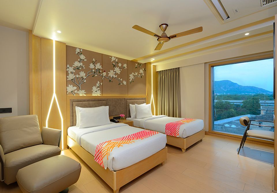 hotel-room-image