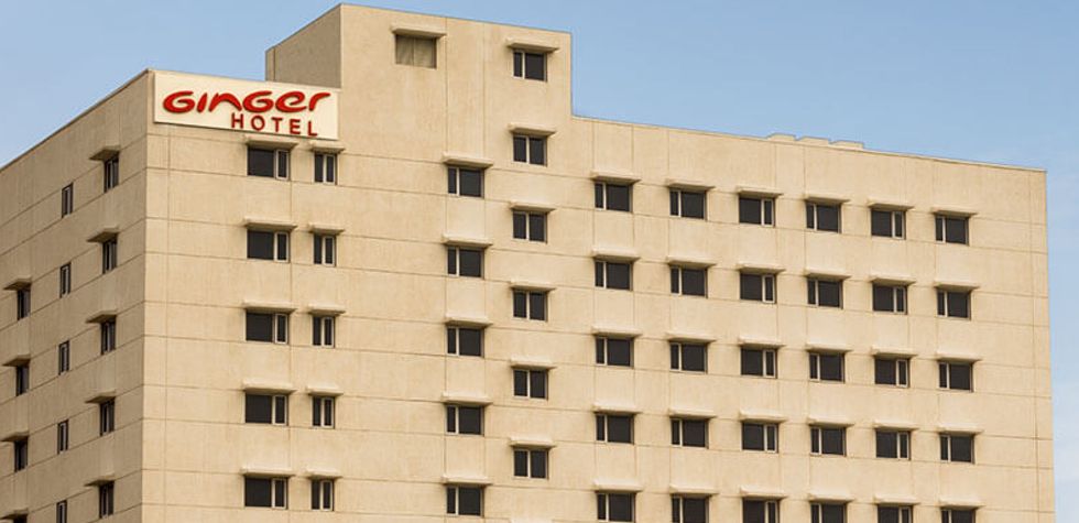 Ginger Hotel - Luxurious Hotel In Vapi