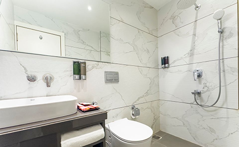 hotel-room-image