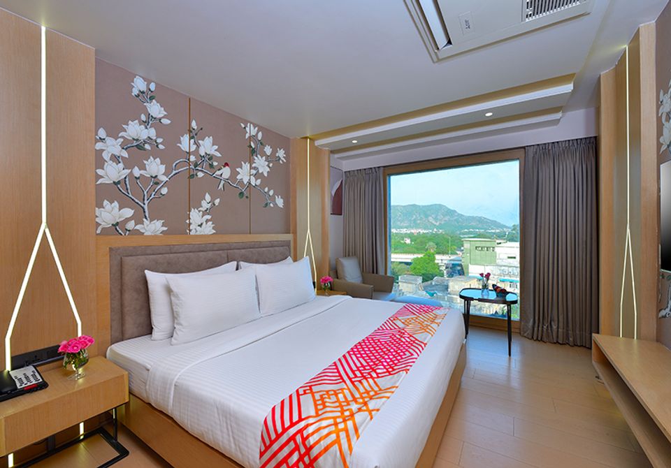 hotel-room-image
