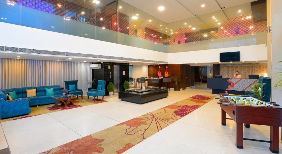 Lobby at Ginger Bhavnagar, Kalubha Road.
