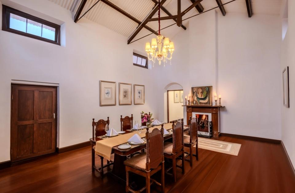 Enjoy Lunch at Gateway Coonoor Hotels