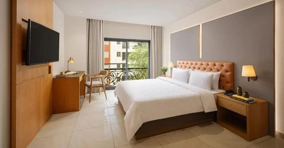 hotel-room-image