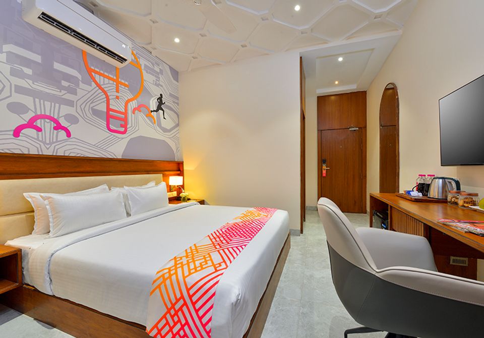 hotel-room-image