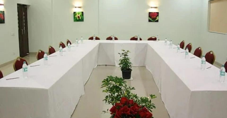 hotel-room-image