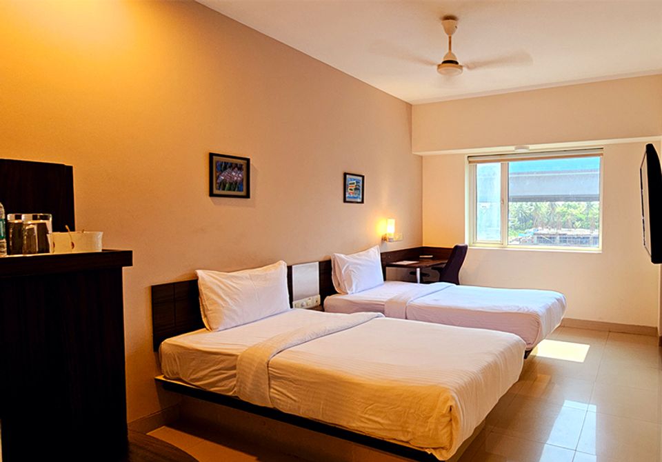 hotel-room-image