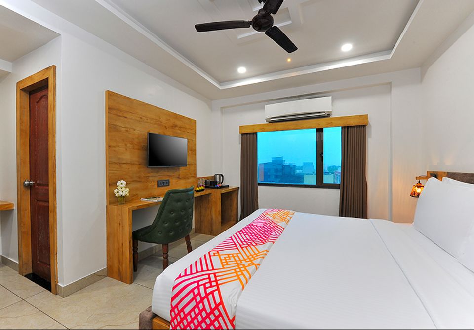 hotel-room-image