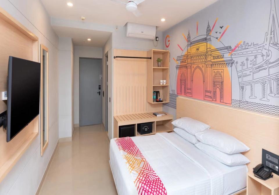 hotel-room-image