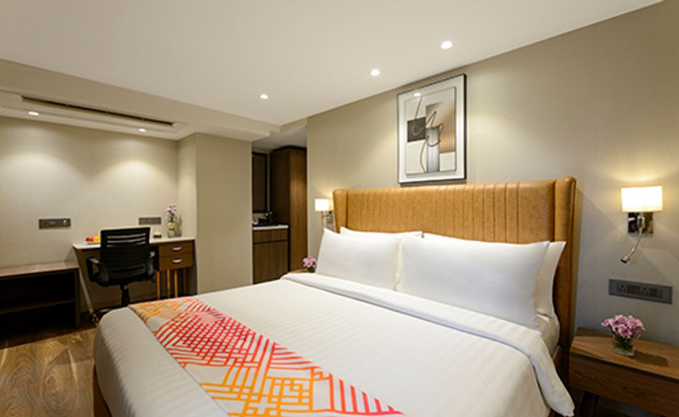 hotel-room-image