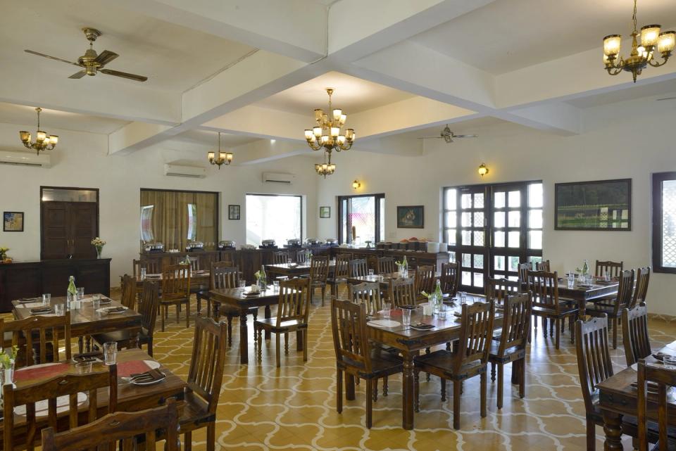 hotel-room-image