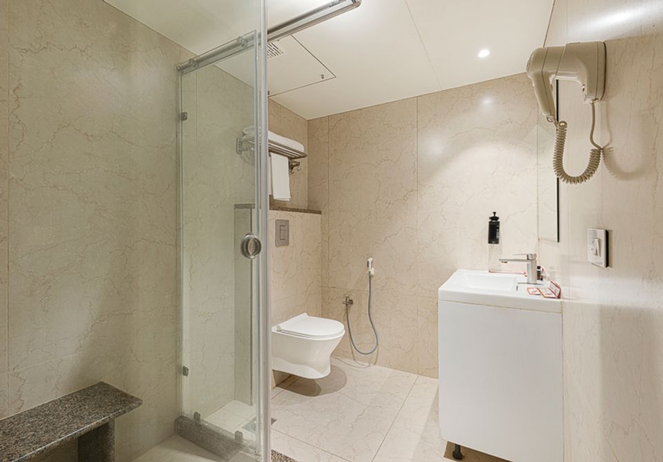 hotel-room-image