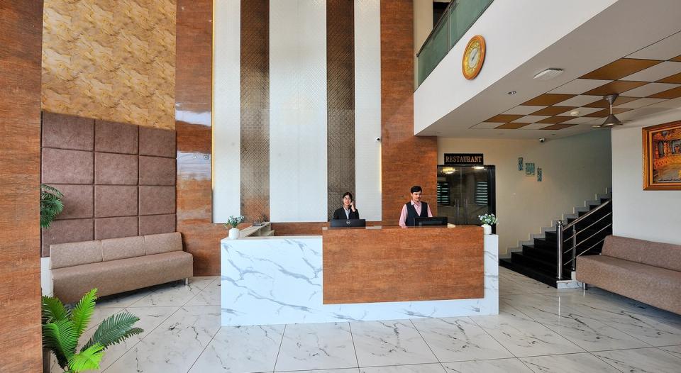 hotel-room-image