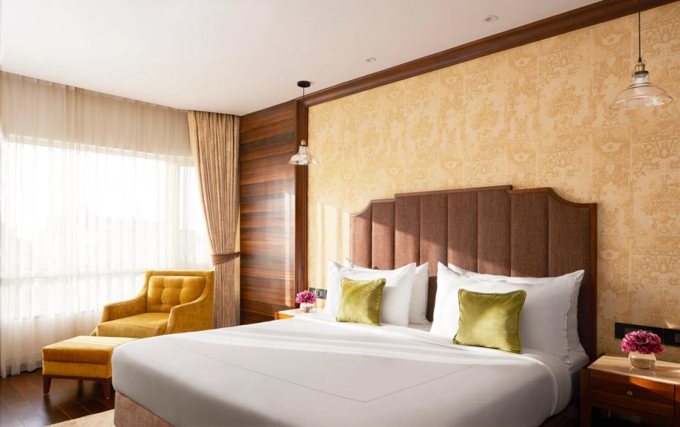 SeleQtions Suite - Luxury Suite at President, Mumbai
