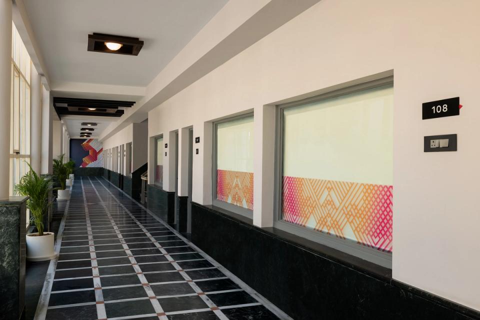 hotel-room-image