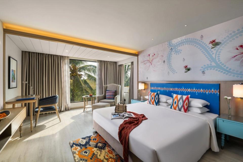 Deluxe Room King Bed - The Crown, Bhubaneshwar, IHCL SeleQtions