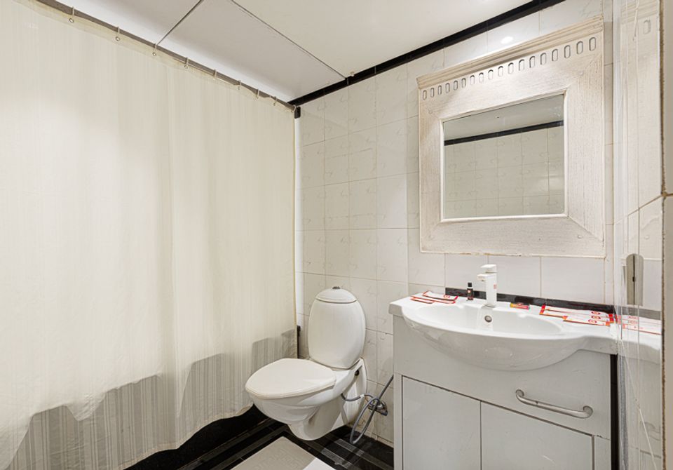 hotel-room-image