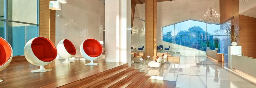 5 Star Hotel Vivanta Lobby Area