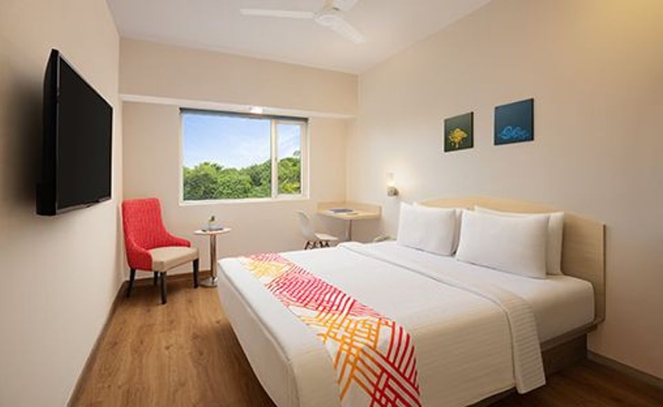 hotel-room-image