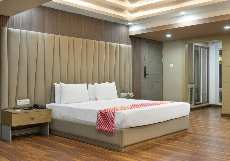 hotel-room-image