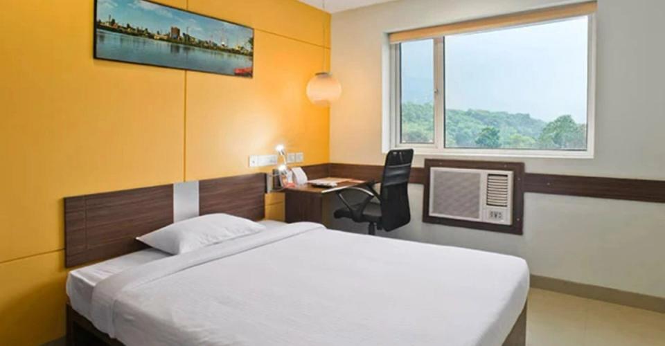 hotel-room-image