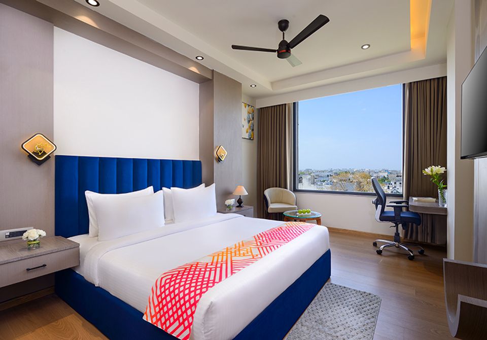 hotel-room-image