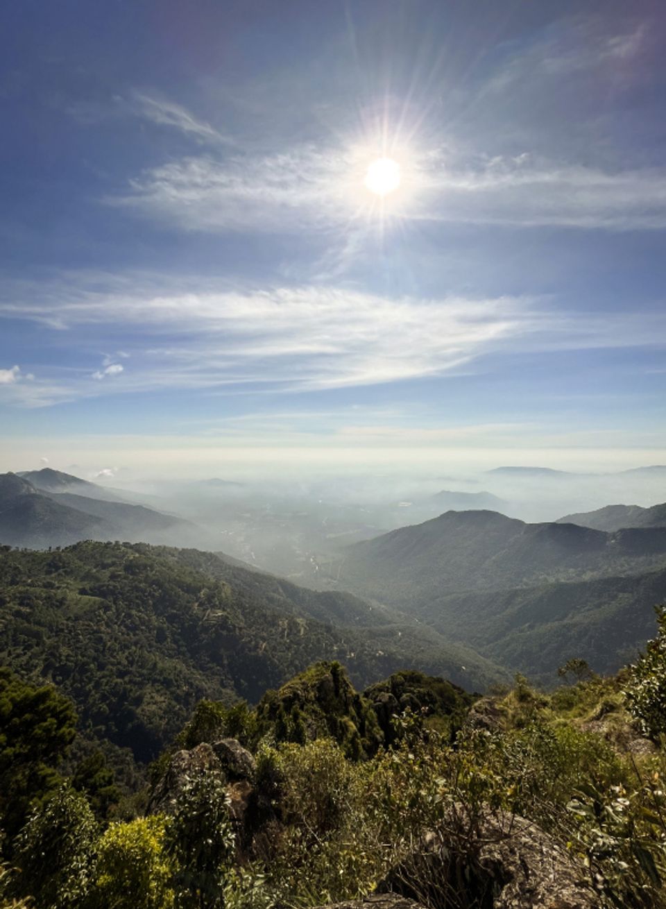 Coonoor  Famous Places - Lamb's Rock