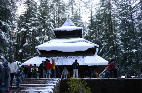 Hadimba Temple - Places To Visit In Manali, amã Stays & Trails