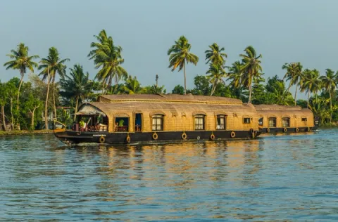 Cruise In A Houseboat - Alappuzha Experiences