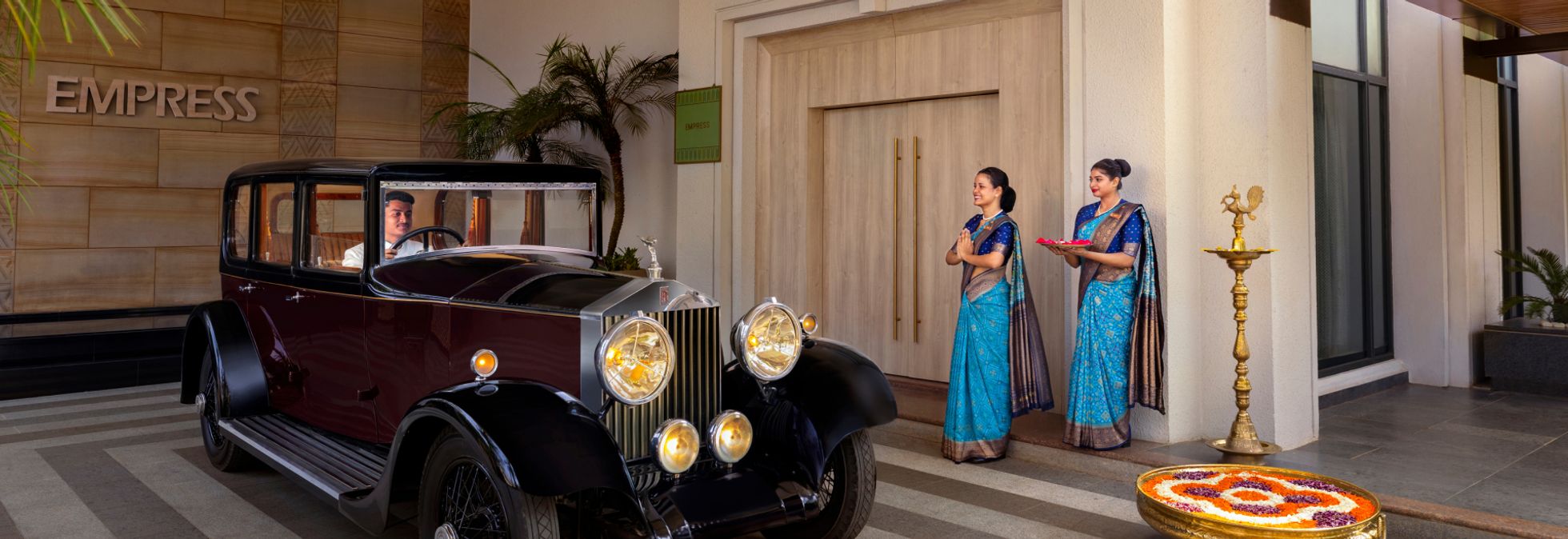 Hotel in Bhubaneshwar - The Crown, Bhubaneshwar