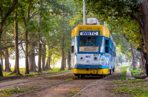 Historic Tram Ride - Things To Do In Kolkata, amã Stays & Trails