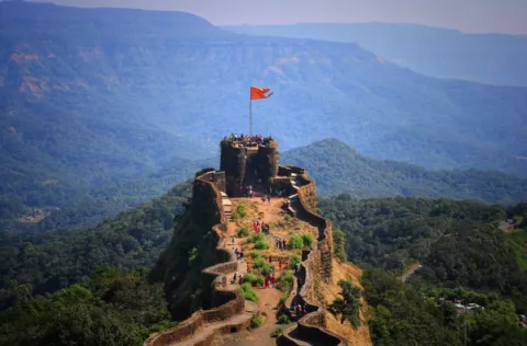 Visiting Pratapgad Fort - Places To Visit In Panchgani, amã Stays & Trails