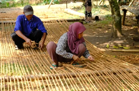 Coir Making Workshop - Things To Do In Alappuzha